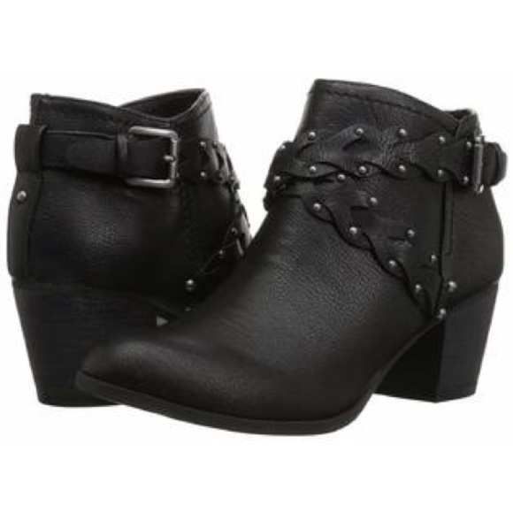 Indigo Shoes - NWT Indigo Rd Sattie Black Ankle Boots